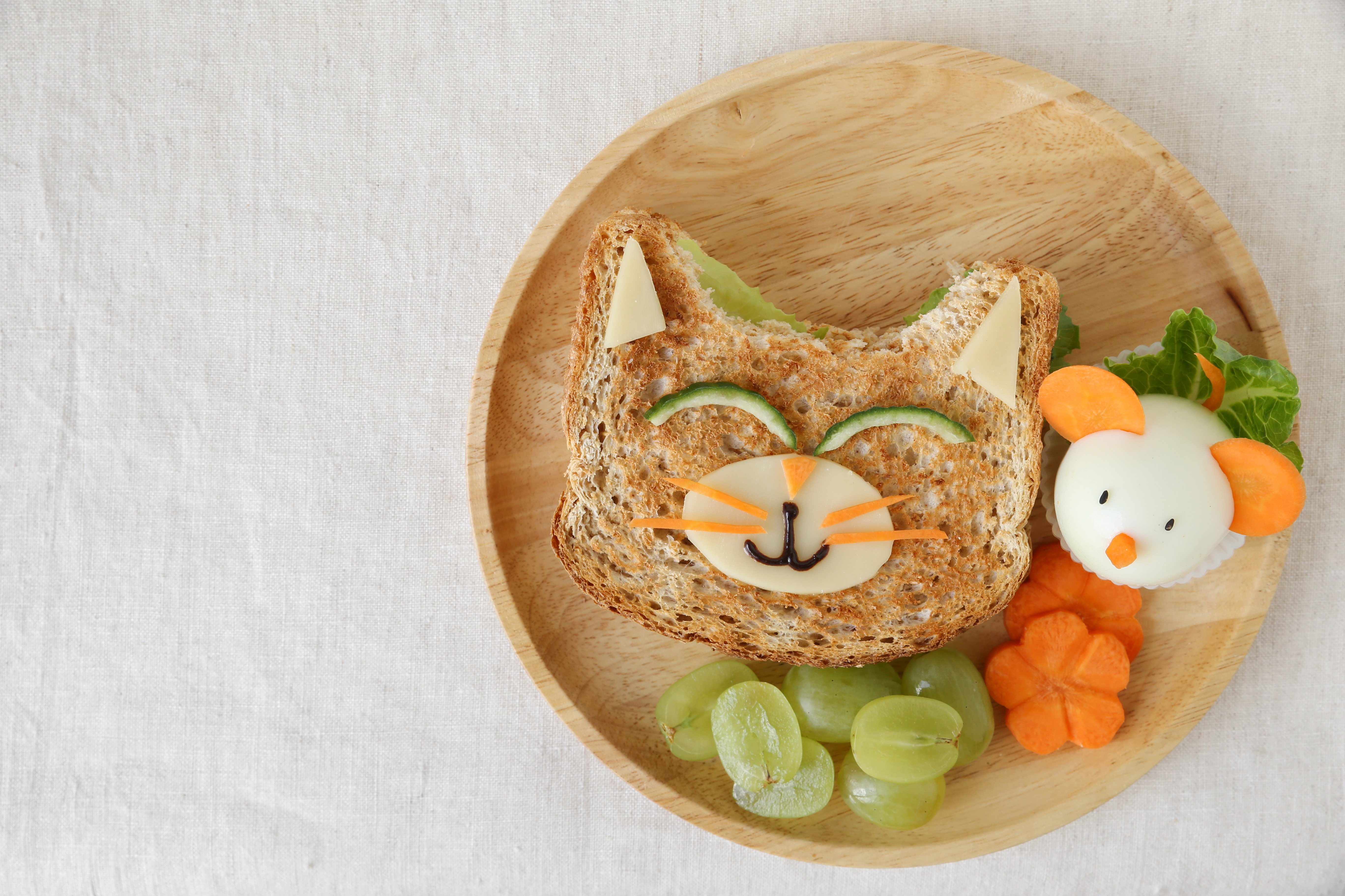 Kids snacks can be fun when you let them use a snack bar to prep.