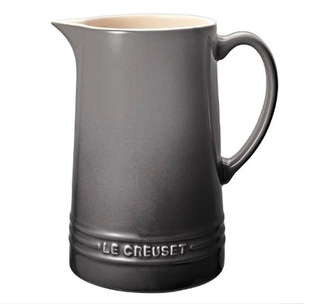 Le Creuset - 1.5 L Oyster Pitcher