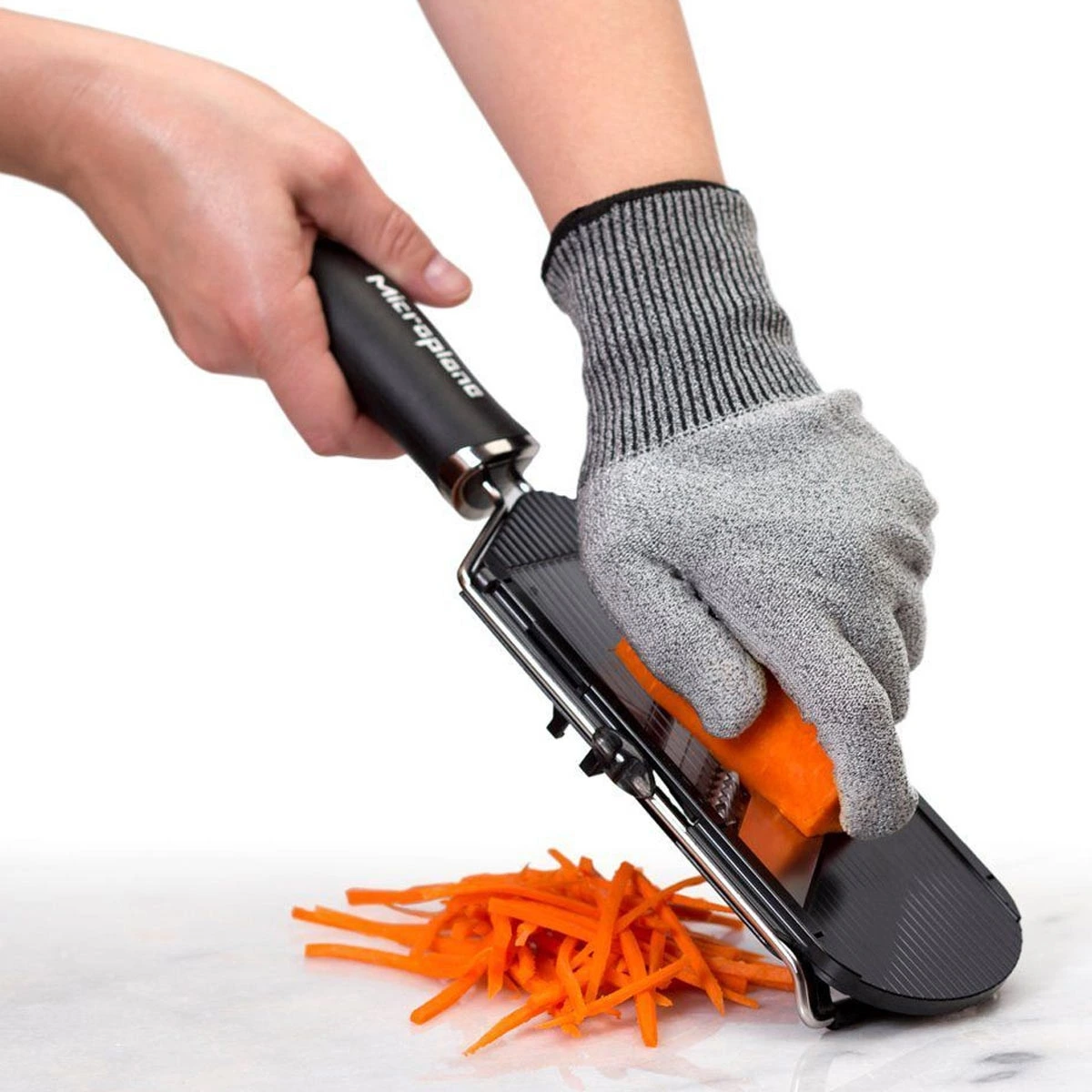 Microplane - One Size Fits Most Cut Resistant Glove