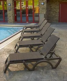 Grosfillex - Java Chaise Lounge Bronze Weave With Bronze Frame Stackable Chaise Lounge (16 Pack)