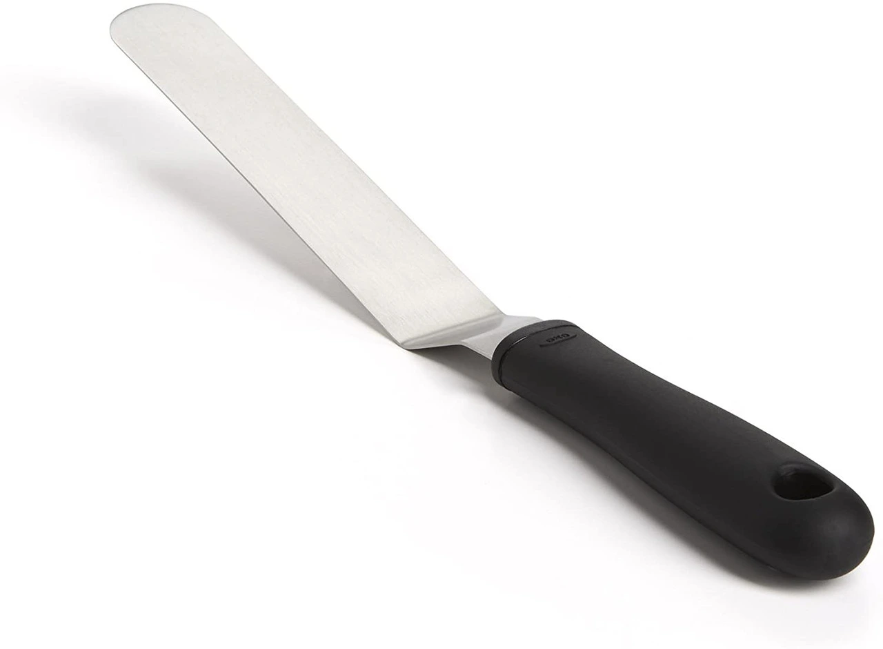 OXO - Good Grips Offset Icing Knife