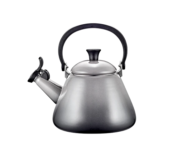 Le Creuset - 1.6 L (1.7 QT) Oyster Kone Kettle