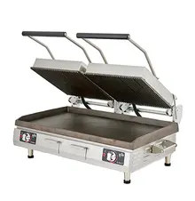 Star - Pro-Max 28" Two-Sided Panini Grill 208/240V w/ Smooth & Grooved Iron Plates & Timer - PSC28ITGT