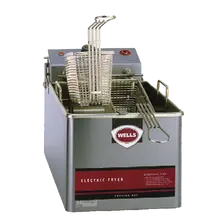Wells - 14lb Countertop Electric Fryer 208/240V - LLF-14