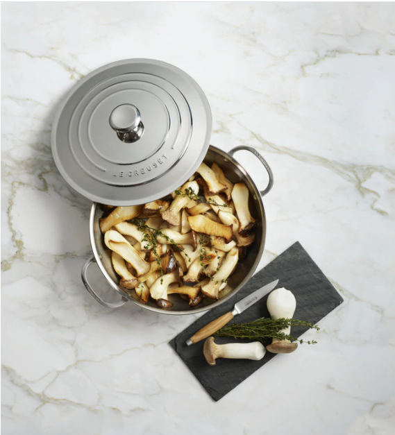 Le-creuset stainless steel with food 